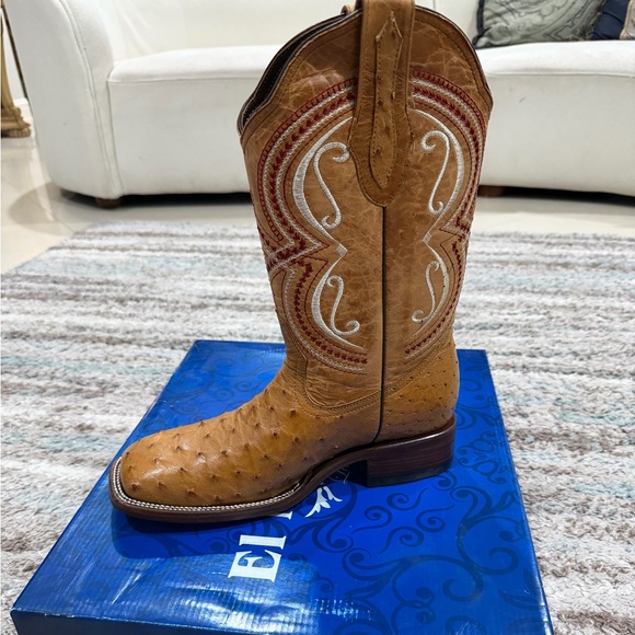 New Exotic Ostrich Cowboy Boots - Picture 5 of 7